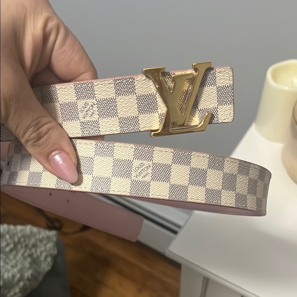 Original wore once Louis Vuitton Gold/Cream Belt with Iconic Checkered Design
